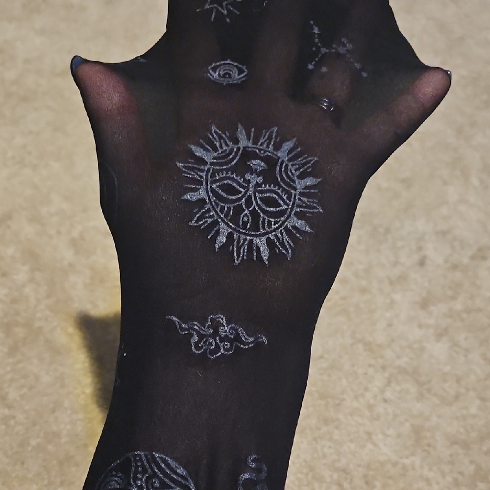 Fun Design Tights - Picture 5 of 5